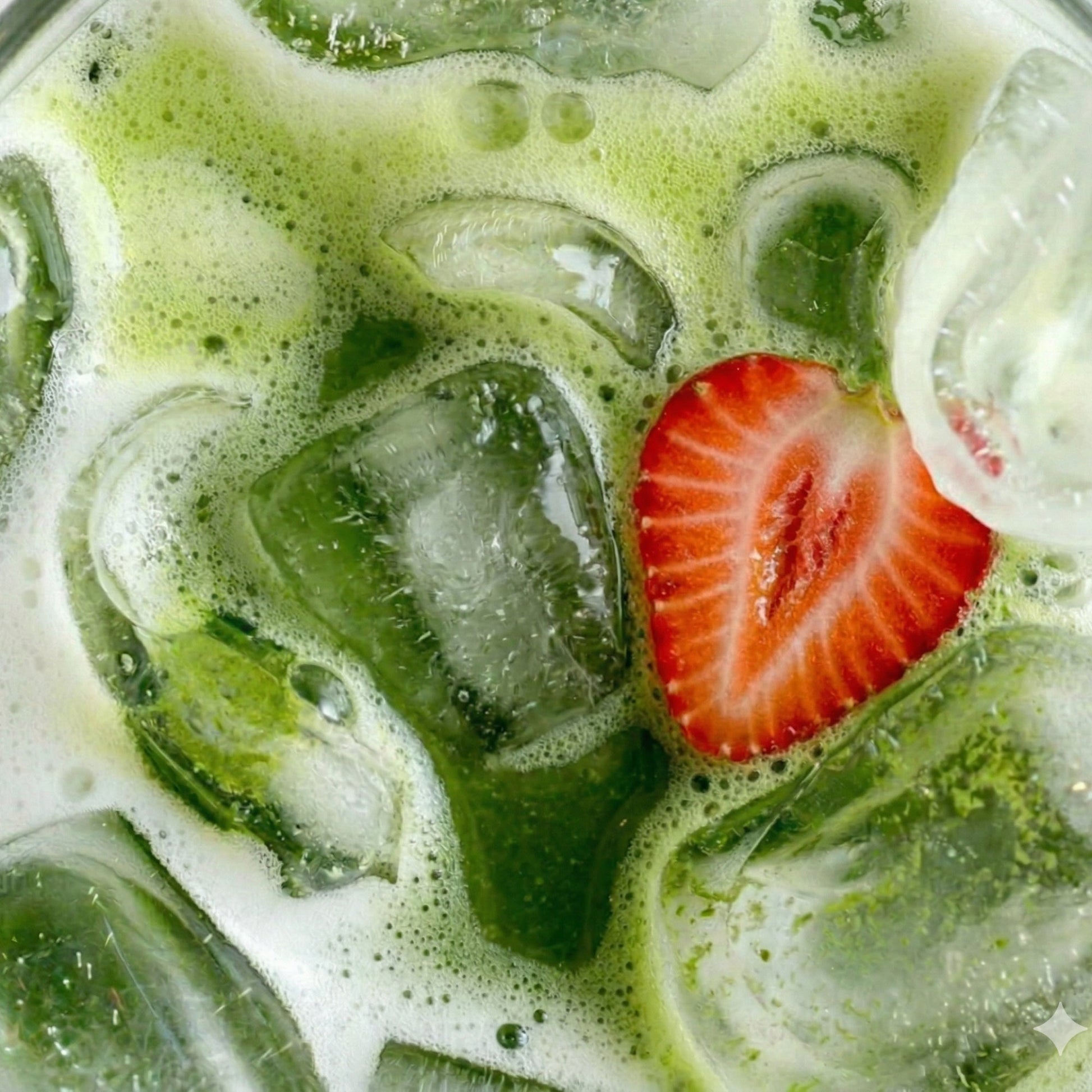 strawberry-matcha-bundle-u4 4.jpg